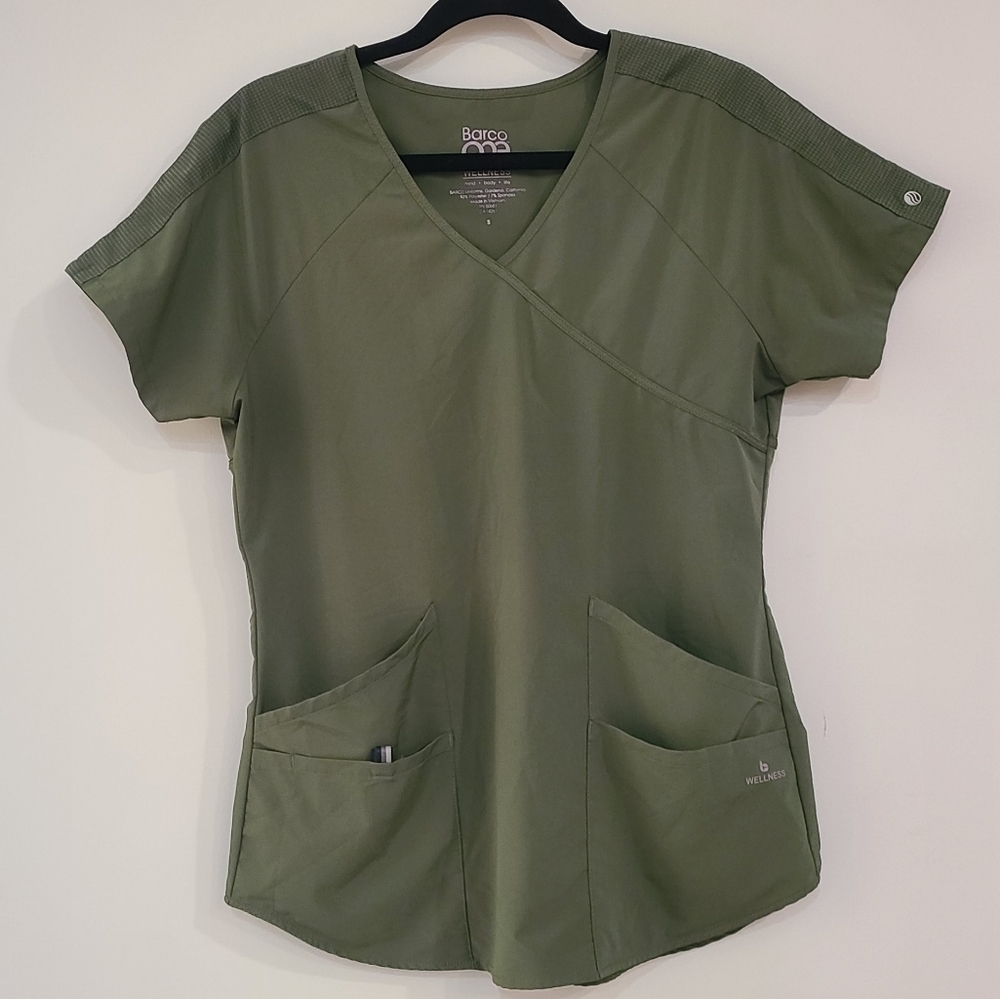 Barco One Scrub Top Mock Wrap Split Back Solid Scrub Top
